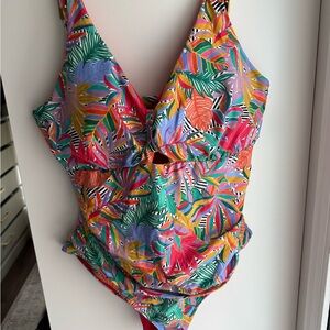 Tropical Birdsong Underwire Swimwear 16G/H